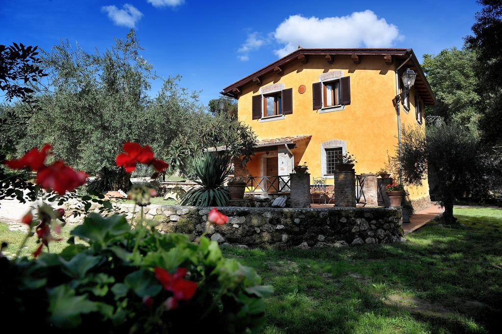 Villa L'Antica Mola Castel Madama Zimmer foto
