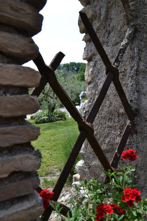 Villa L'Antica Mola Castel Madama Exterior foto